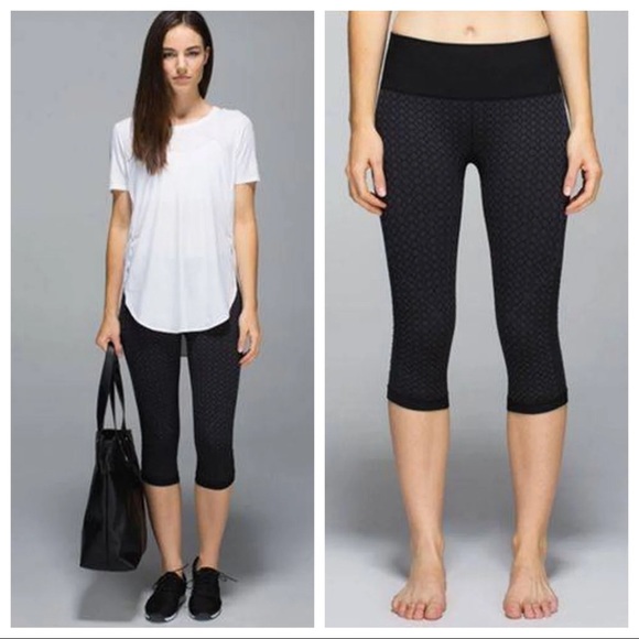 Lululemon In The Flow Crops Soul Geo Print Size 4 - Picture 1 of 7